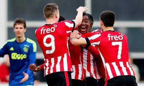 得益于他的 得益于他的